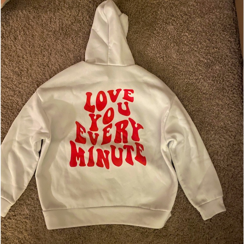 Cozy cute sweatshirt!